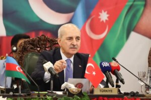 tbmm baskani kurtulmus azerbaycan pakistan ve turkiye uclu parlamento baskanlari toplantisi acilisinda konustu zCNcFu89.jpg
